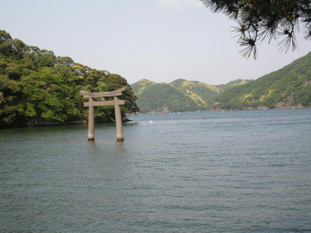 旅 １０１５ 和多都美神社 （対馬 豊玉町仁位）: ハッシー２７のブログ